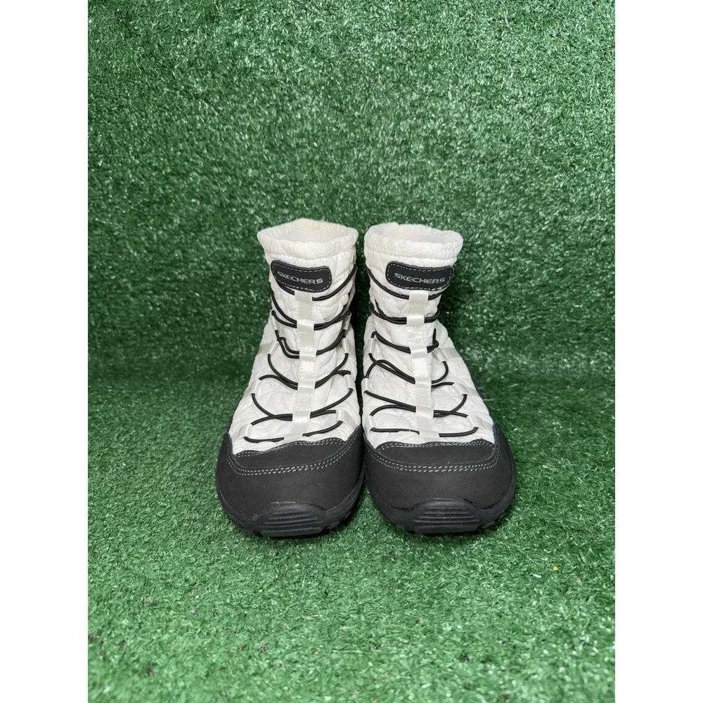 Skechers Women Size 8 Reggae Fest Quilted Puffer Outdoor Hiking Trail Rain Boots